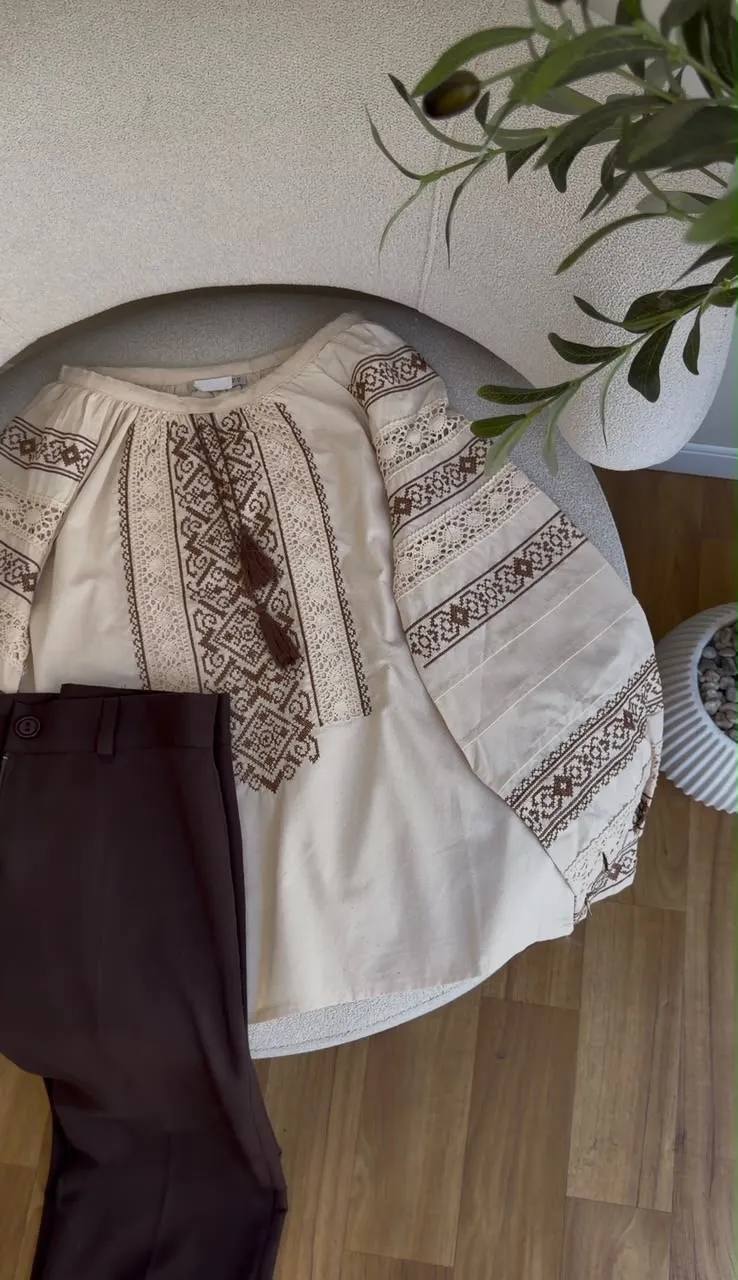 Жіноча вишиванка Слобожанщина
