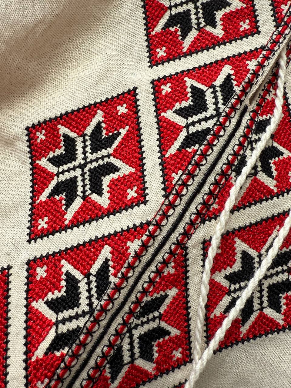Чоловіча вишиванка Горицвіт (бежевий)