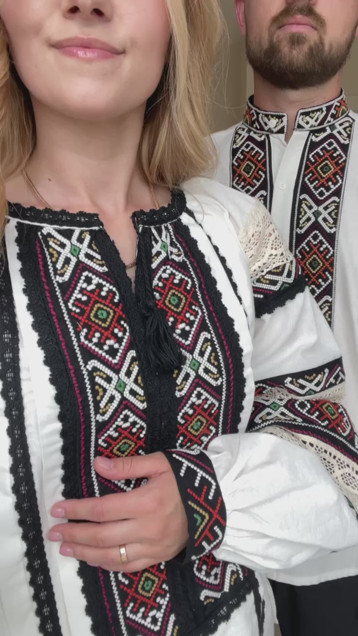 Комплект вишиванок Мережка
